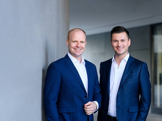 Portrait photo of Myra Security managing directors Paul Kaffsack and Sascha Schuhmann