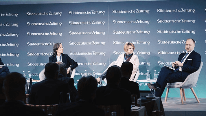 SZ-Wirschaftzsgipfel Panel